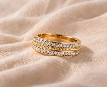 Par de alianças personalizadas em ouro